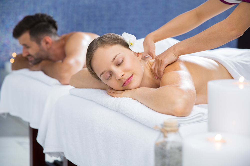 Couple Ayurvedic Abhyanga